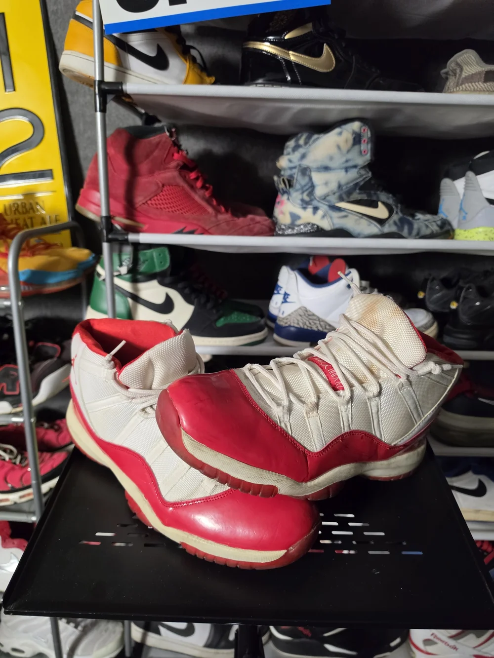 🔥 Jordan Men's Retro High-Top Sneakers Size 11 White Cherry Red